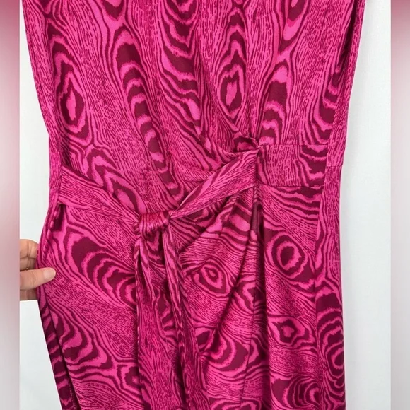 Diane von Furstenberg Zoe Dress Silk Jersey Short Sleeves Fuchsia Stretch Size 6 - Picture 5 of 11